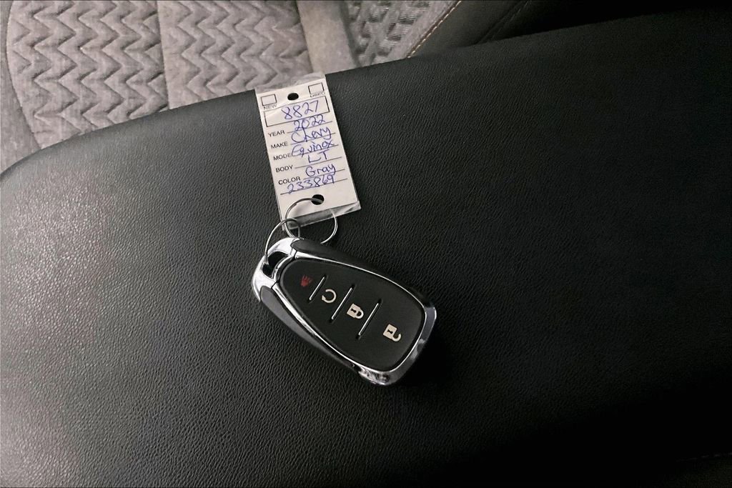Used 2022 Chevrolet Equinox LT AWD/4WD image 33