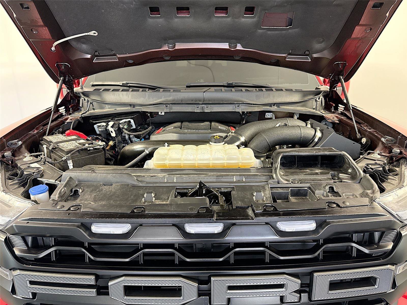 Used 2025 Ford F150 Raptor AWD/4WD image 5