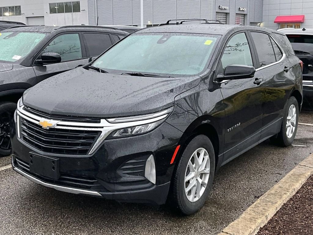 Used 2023 Chevrolet Equinox LT AWD/4WD image 3