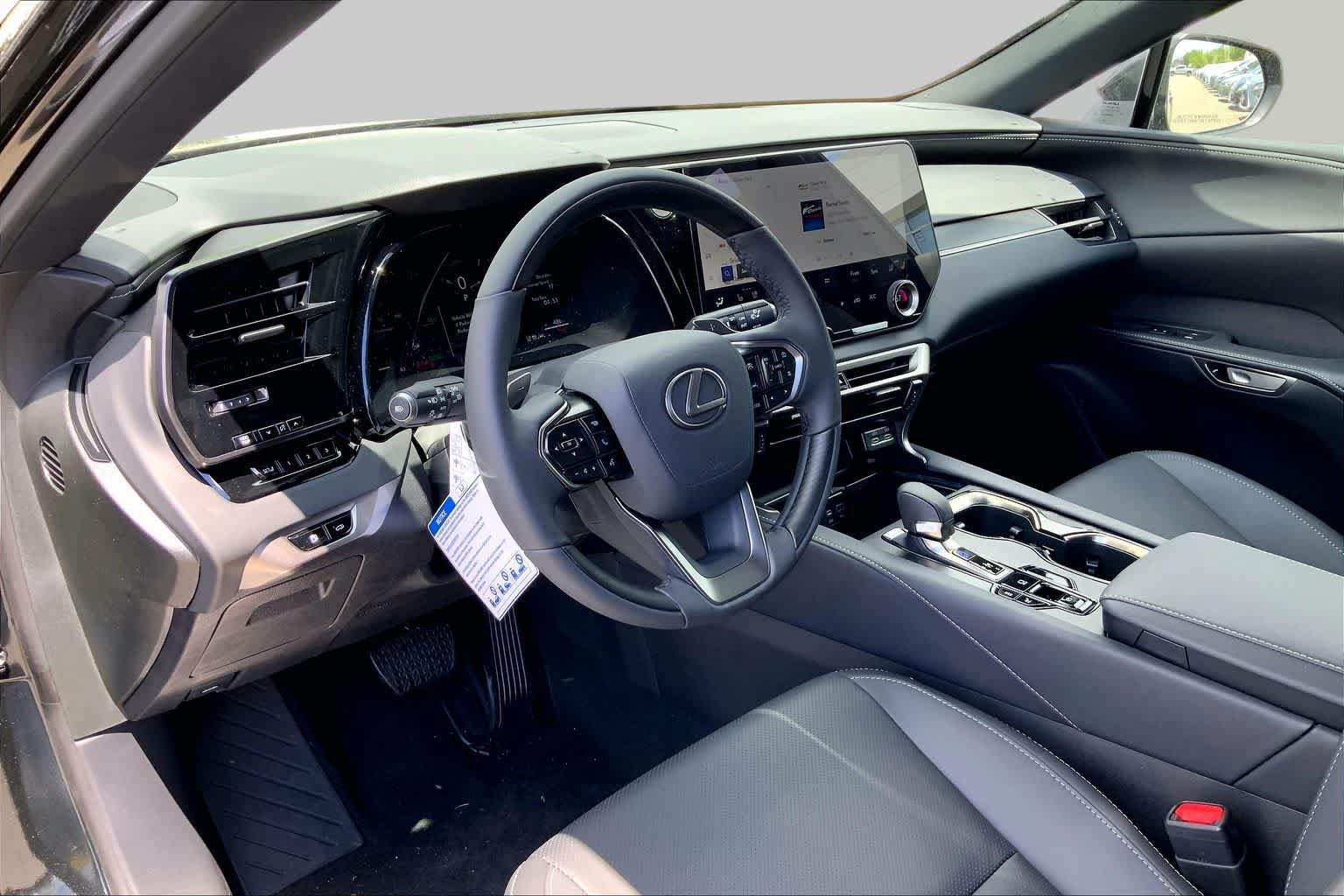 New 2026 Lexus RX 350h AWD/4WD image 8