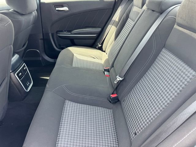 Used 2023 Dodge Charger SXT image 9