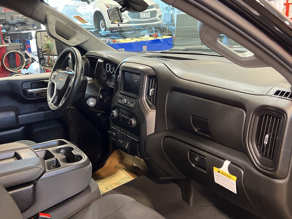 Used 2023 Chevrolet Silverado 2500 Custom w/ Custom Convenience Package image 26