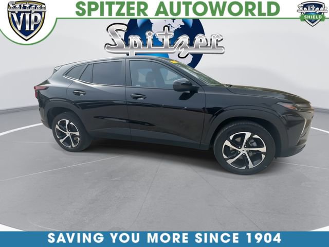 Used 2024 Chevrolet Trax RS FWD image 11