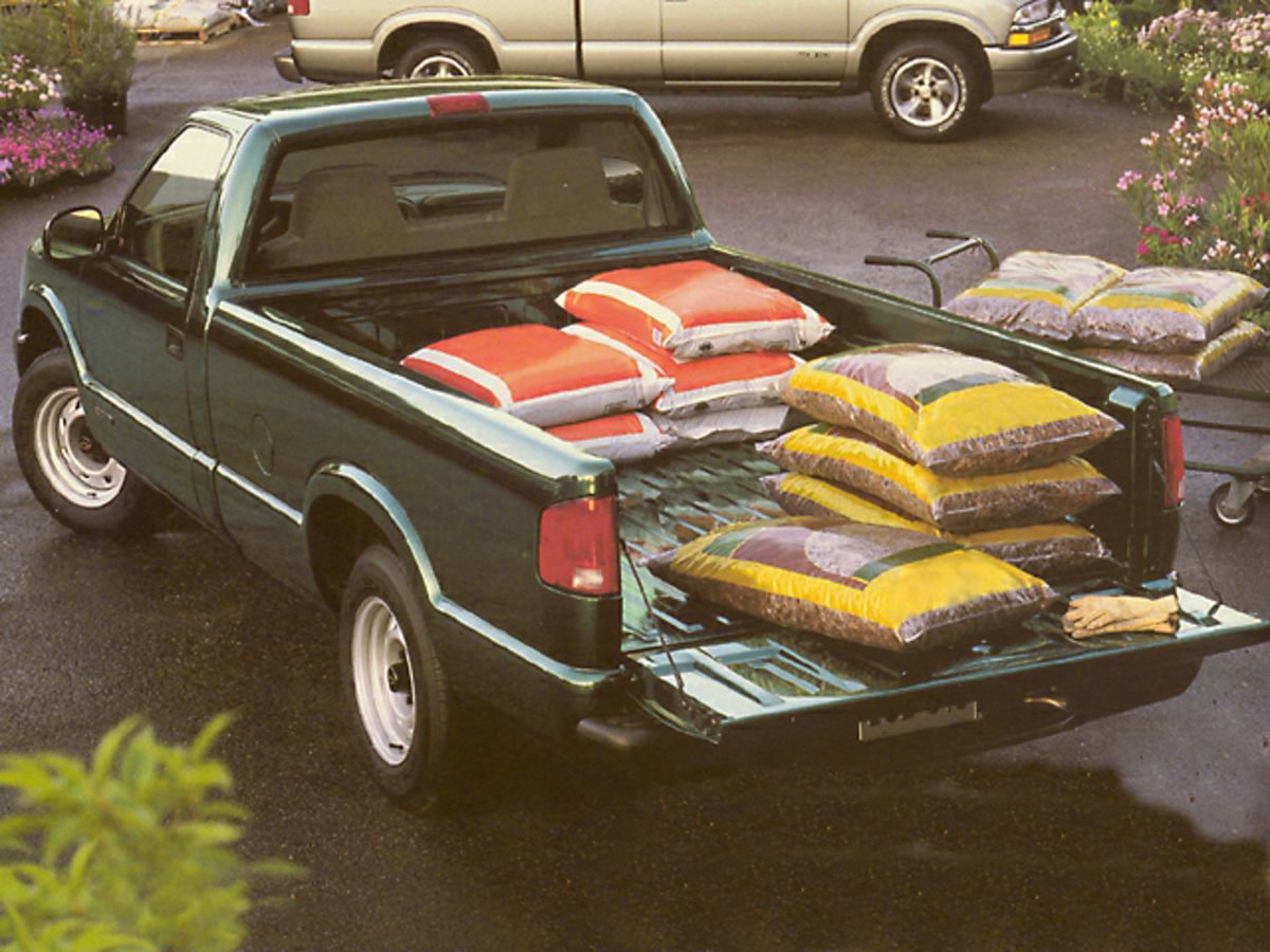 Used 1999 Chevrolet S10 Pickup LS w/ Preferred Equipment Group