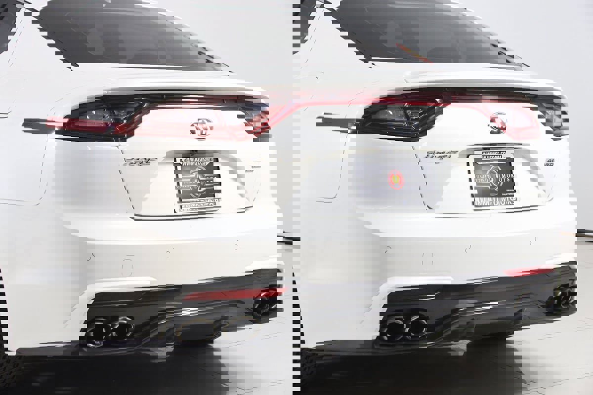 Used 2018 Kia Stinger Premium image 24