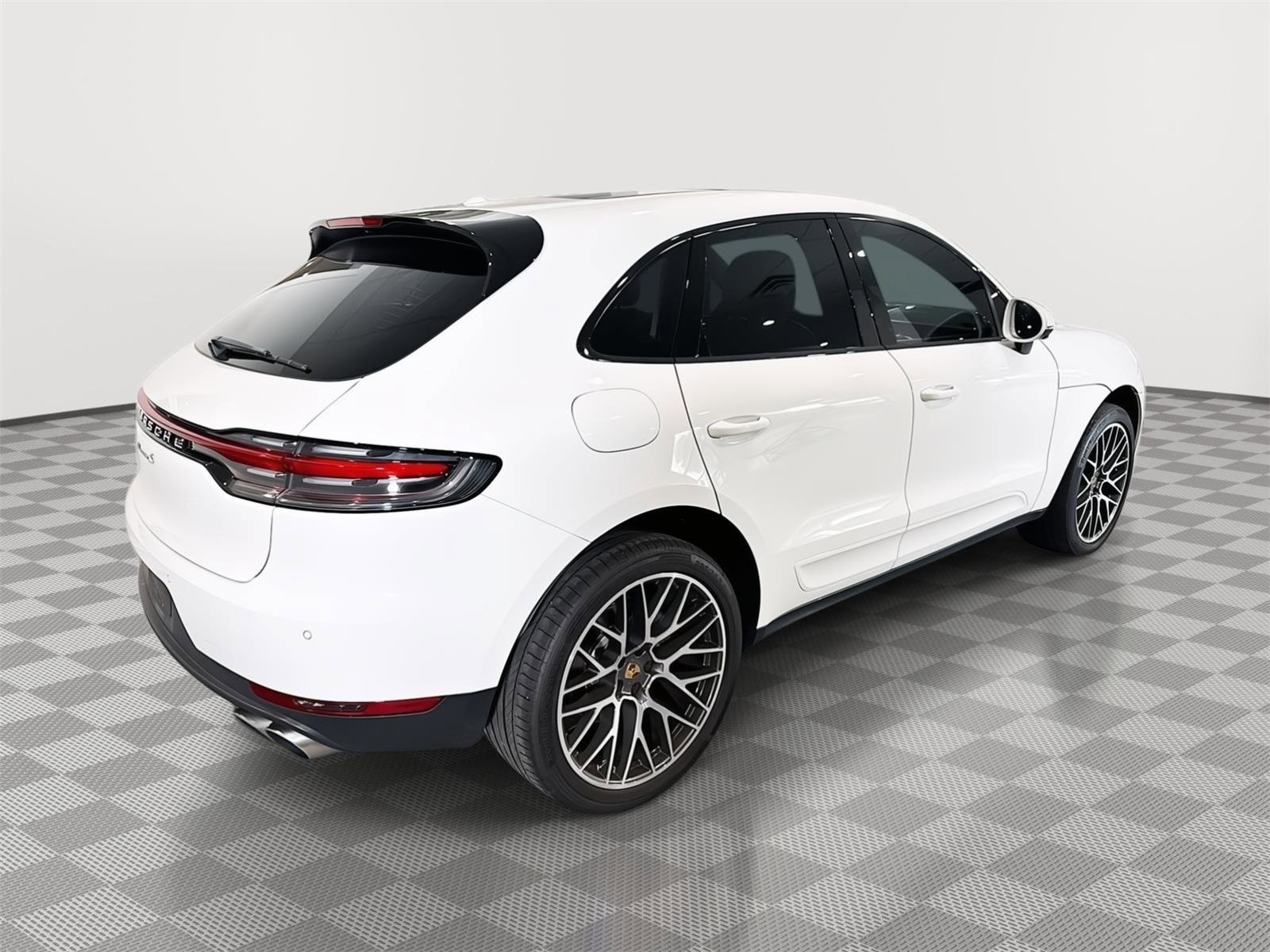 Used 2019 Porsche Macan S AWD/4WD image 4