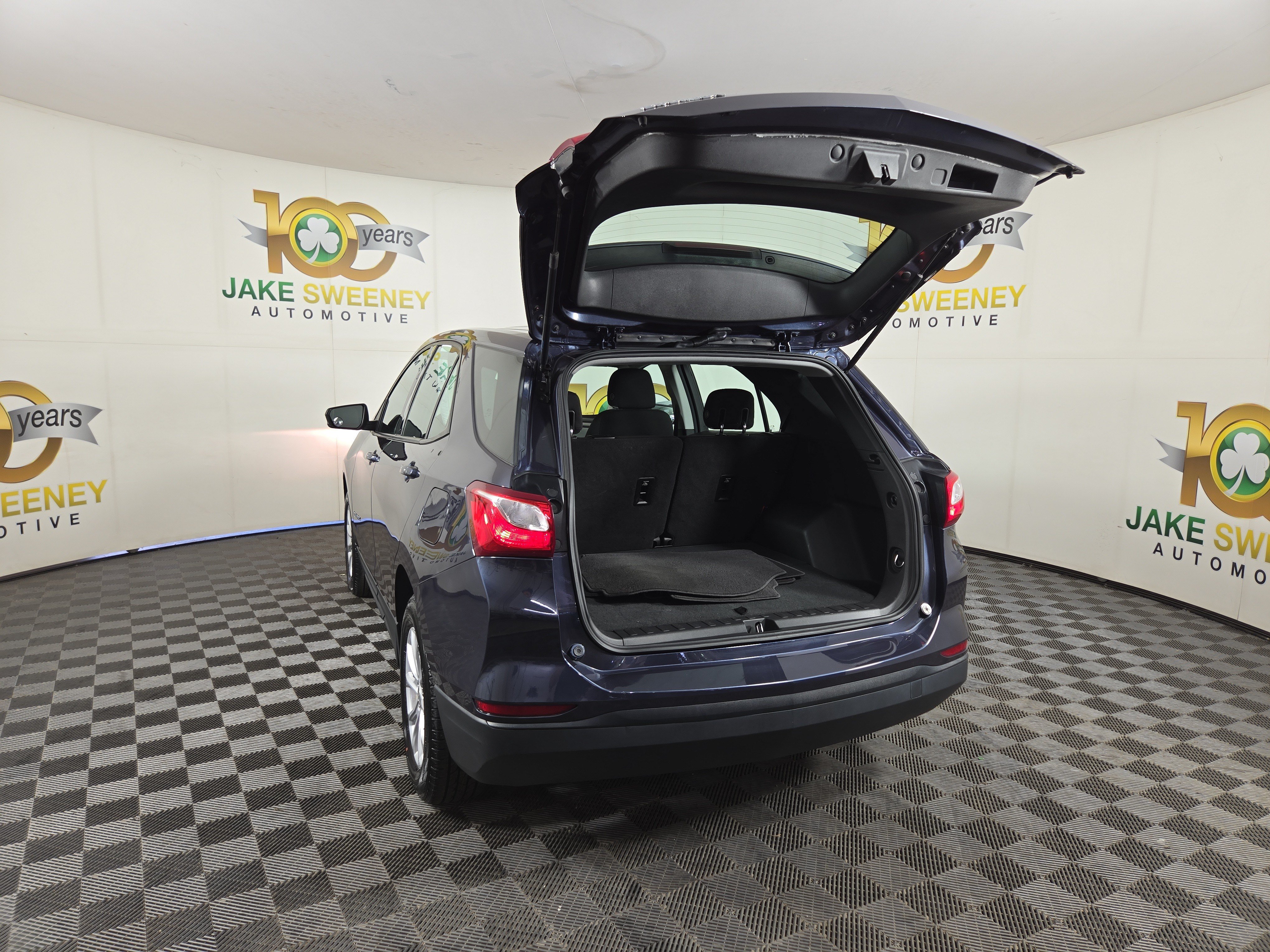 Used 2019 Chevrolet Equinox LS FWD image 30