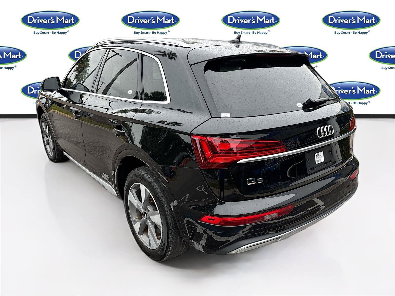 Used 2023 Audi Q5 2.0T Premium Plus w/ Premium Plus Package AWD/4WD image 5