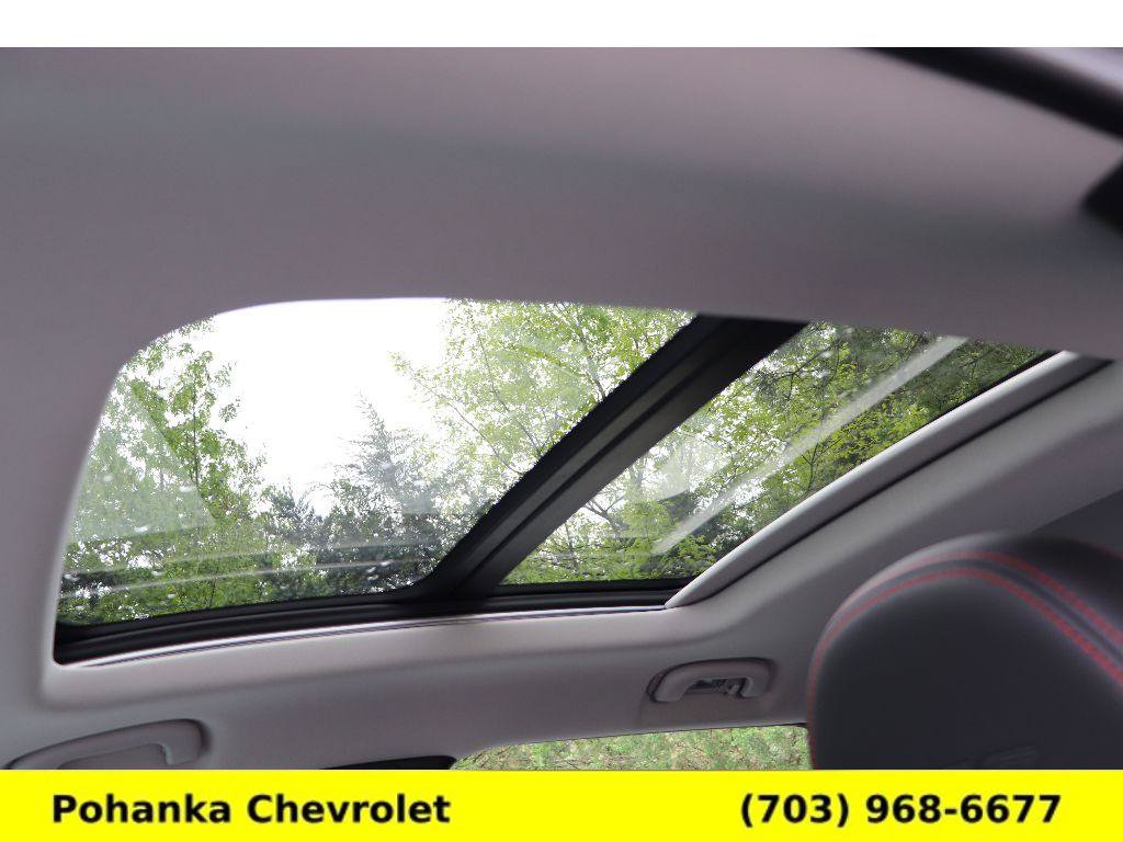 New 2027 Chevrolet Bolt RS w/ Technology Package FWD image 19