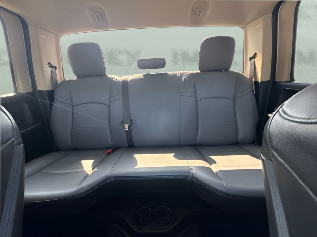 Used 2019 RAM 4500 Tradesman w/ Chrome Appearance Group RWD image 10