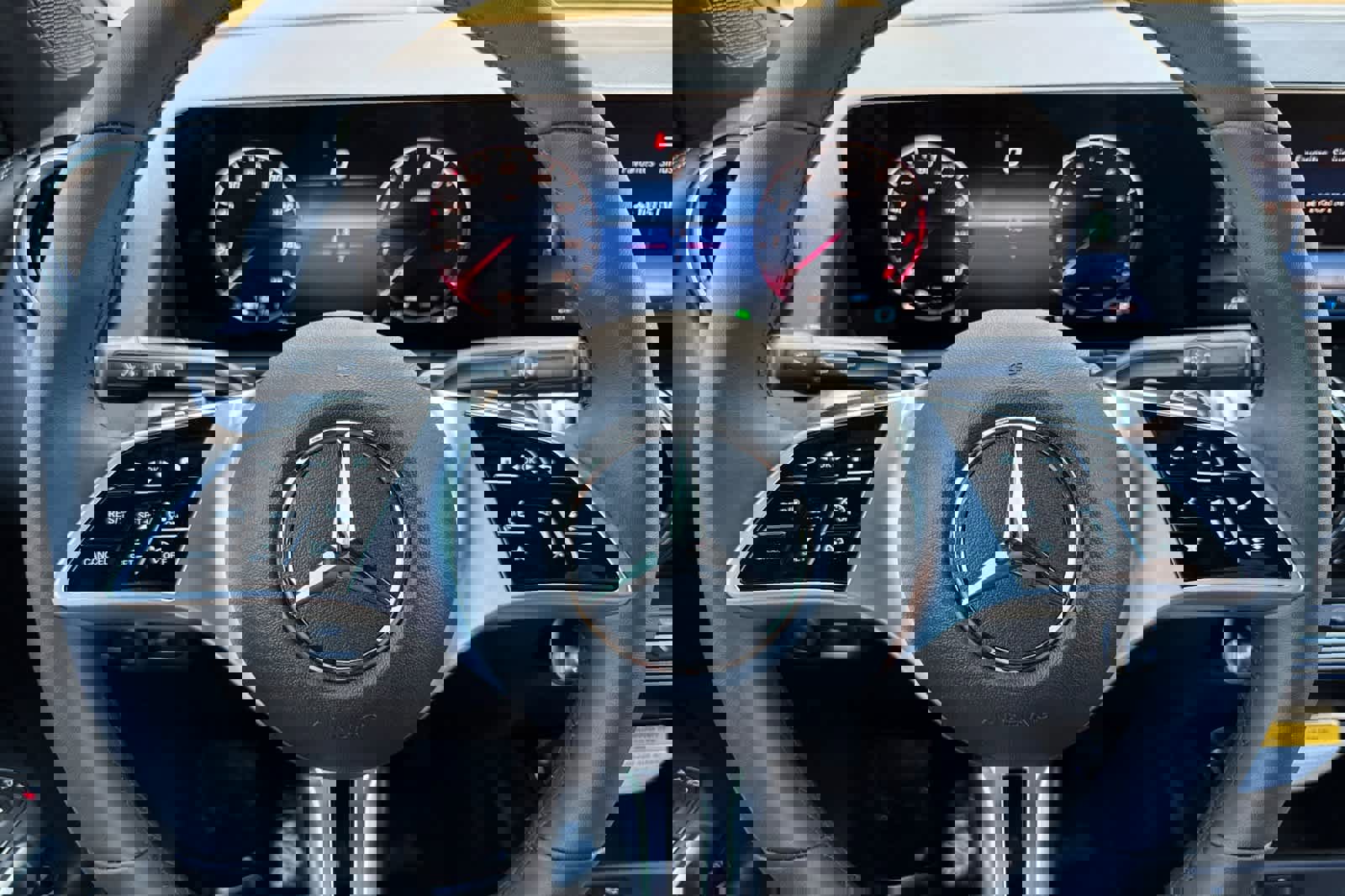 New 2026 Mercedes-Benz GLB 250 image 22