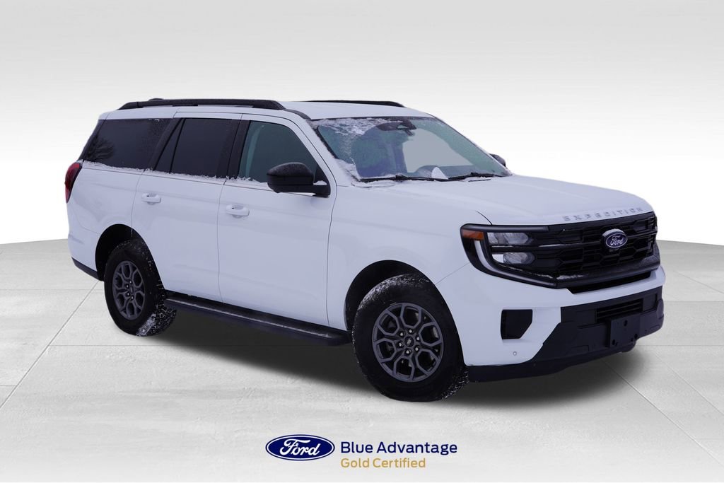 Certified 2025 Ford Expedition Active image 1
