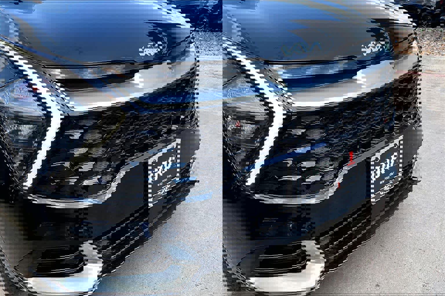 Used 2023 Kia Sportage SX image 30