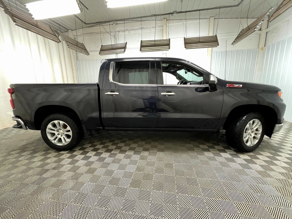 Certified 2022 Chevrolet Silverado 1500 LTZ w/ LTZ Premium Package image 25