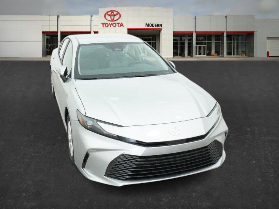 New 2026 Toyota Camry LE FWD image 32