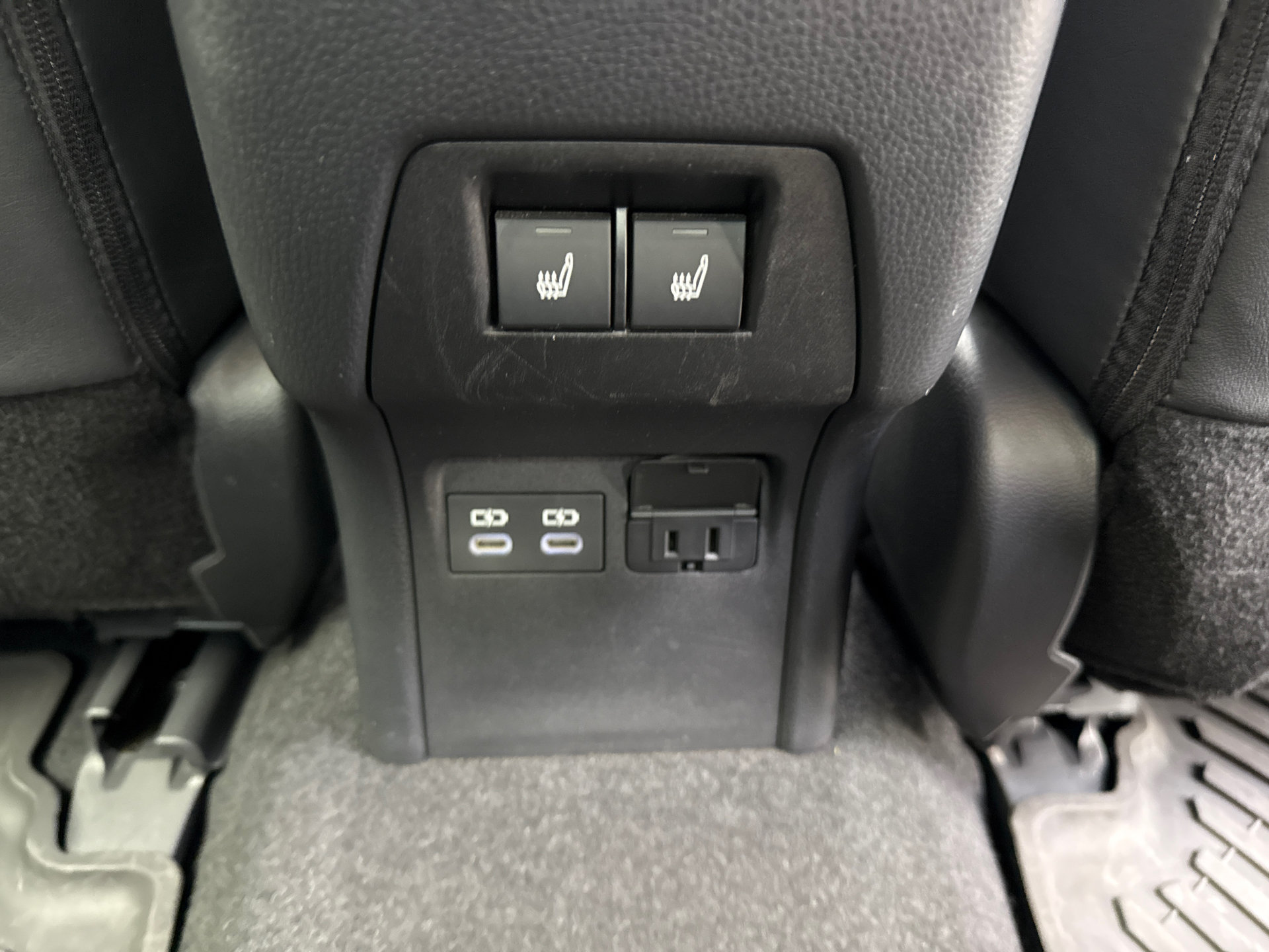 Certified 2024 Toyota Prius Prime Premium w/ Advanced Technology Package FWD image 18