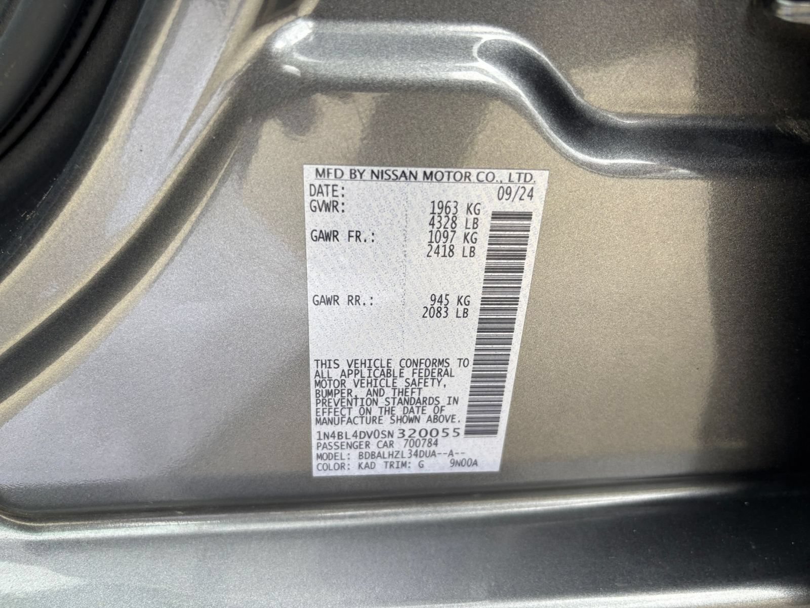 Used 2025 Nissan Altima 2.5 SV FWD image 24
