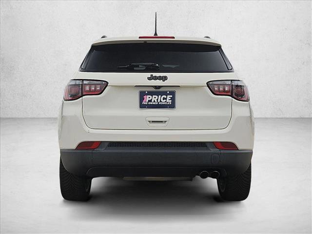 Used 2021 Jeep Compass Latitude FWD image 7