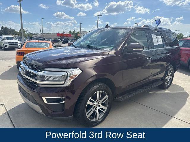 Certified 2024 Ford Expedition Limited RWD image 3