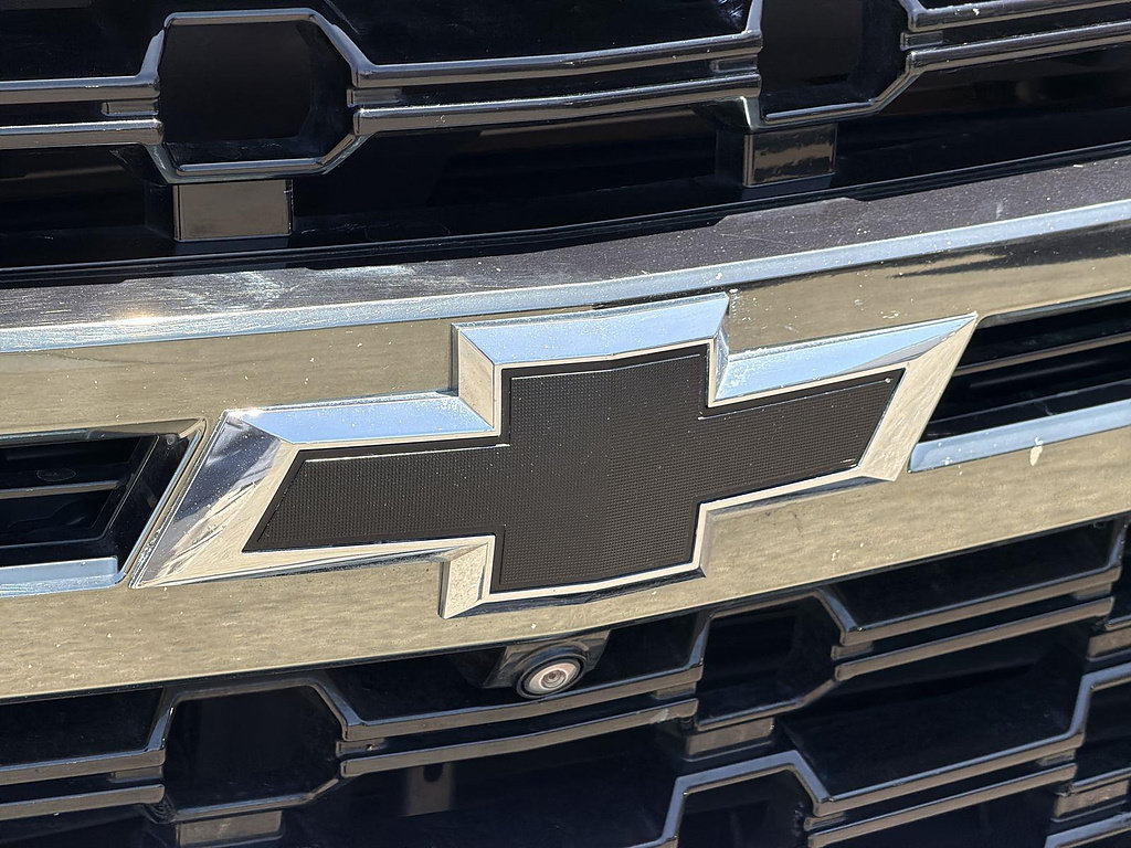 Used 2021 Chevrolet Tahoe Z71 w/ Z71 Off-Road Package AWD/4WD image 31