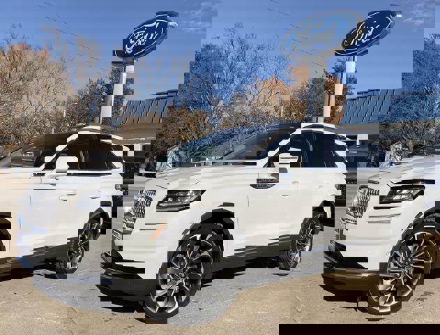 Used 2022 Lincoln Nautilus Reserve w/ Equipment Group 201A