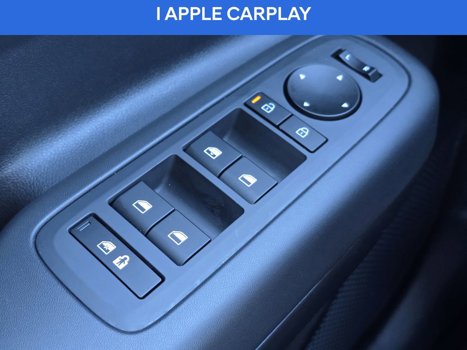 Used 2025 Hyundai Santa Fe SE image 28