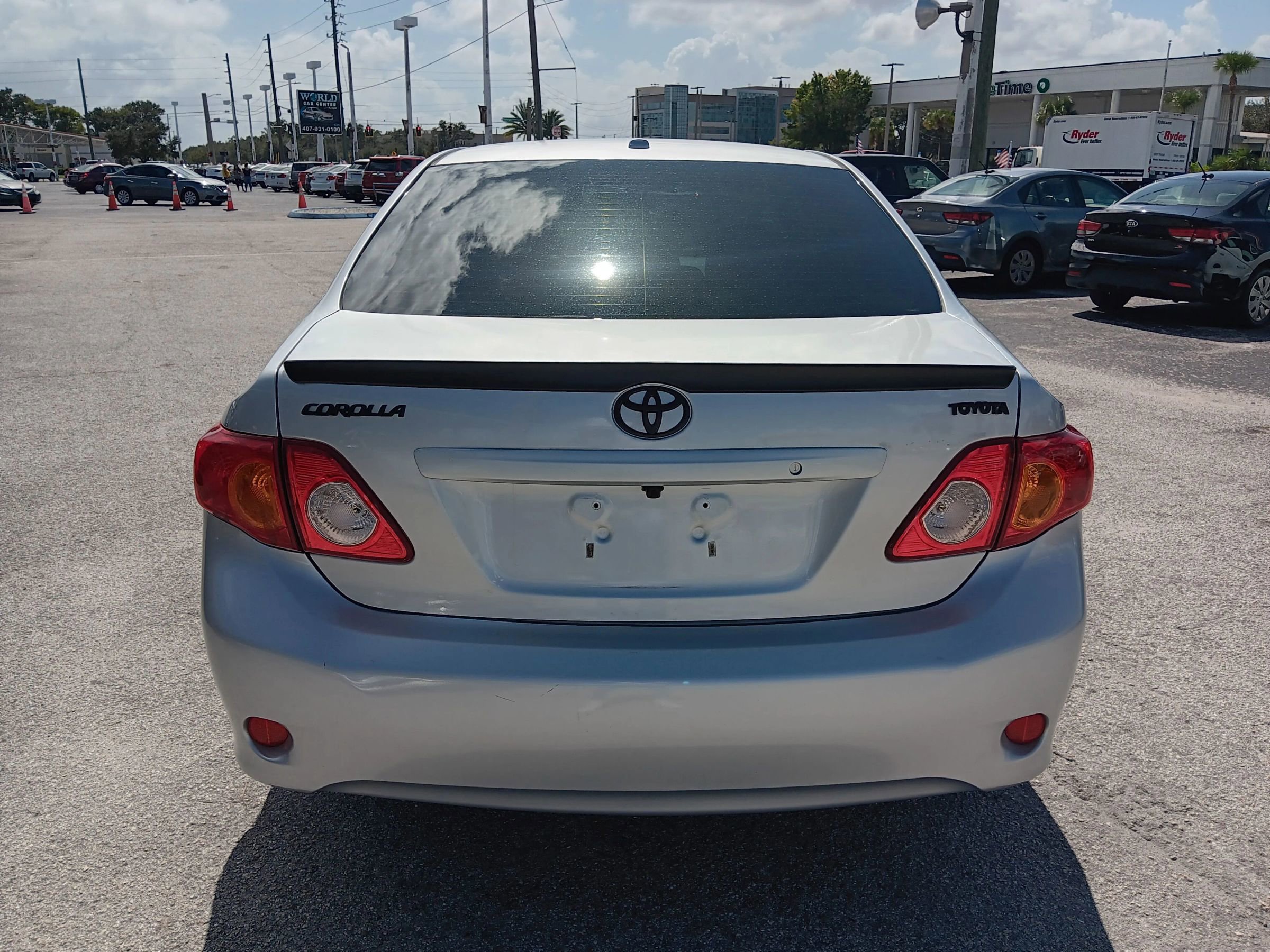 Used 2009 Toyota Corolla LE FWD image 6