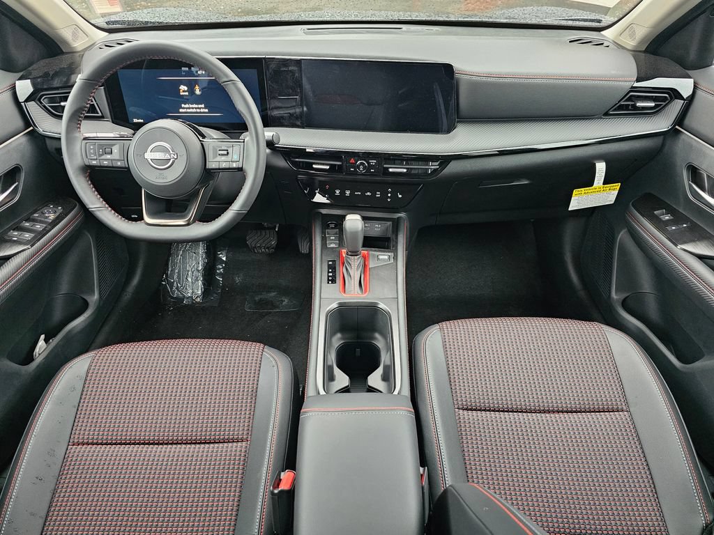 New 2026 Nissan Kicks SR w/ Cold Weather Package AWD/4WD image 9
