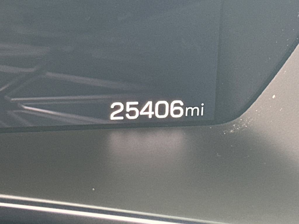 Used 2025 GMC Canyon AT4 w/ AT4 Premium Package image 28