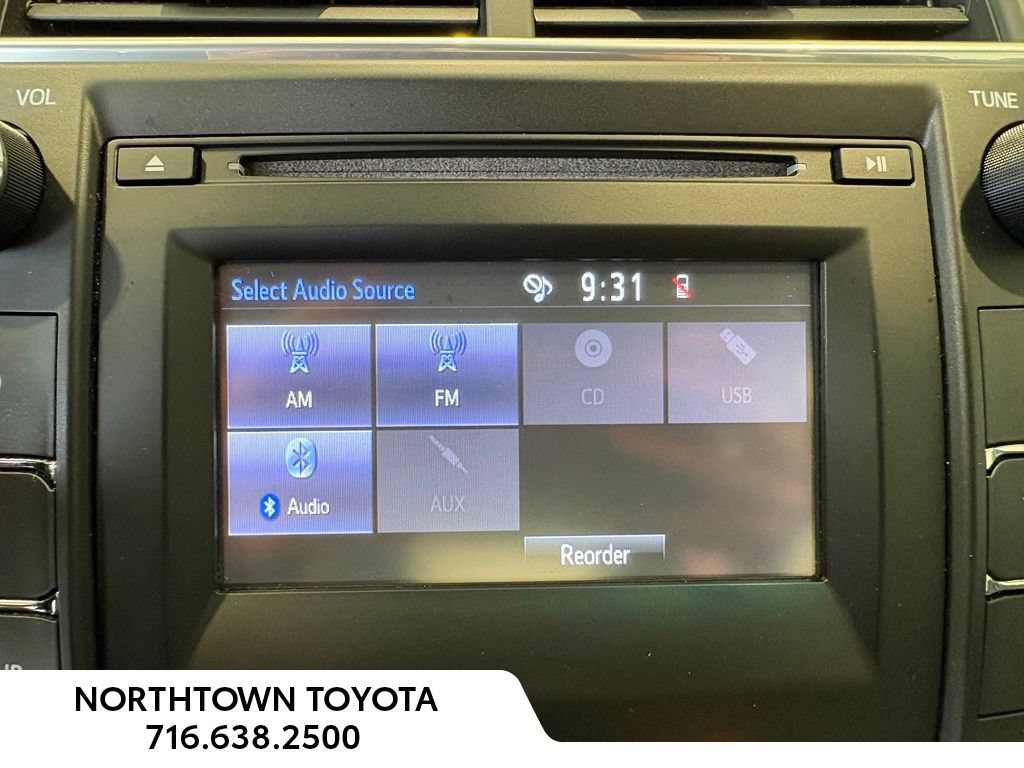 Used 2015 Toyota Camry LE FWD image 26