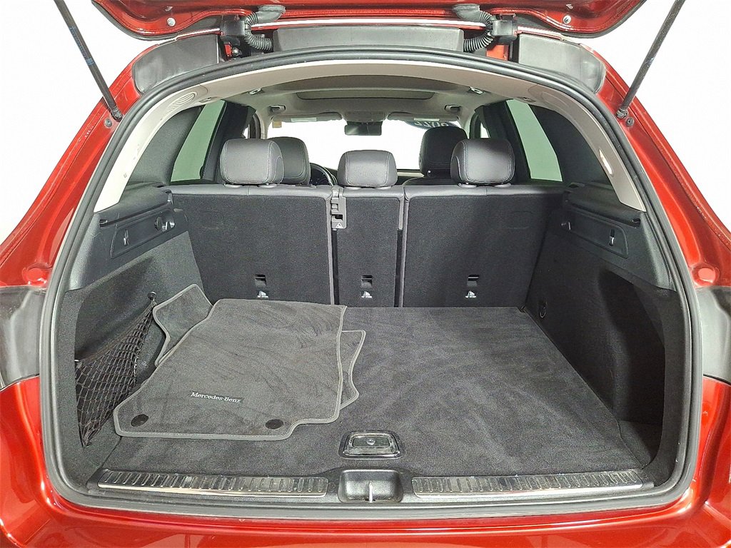 Used 2022 Mercedes-Benz GLC 300 4MATIC image 28