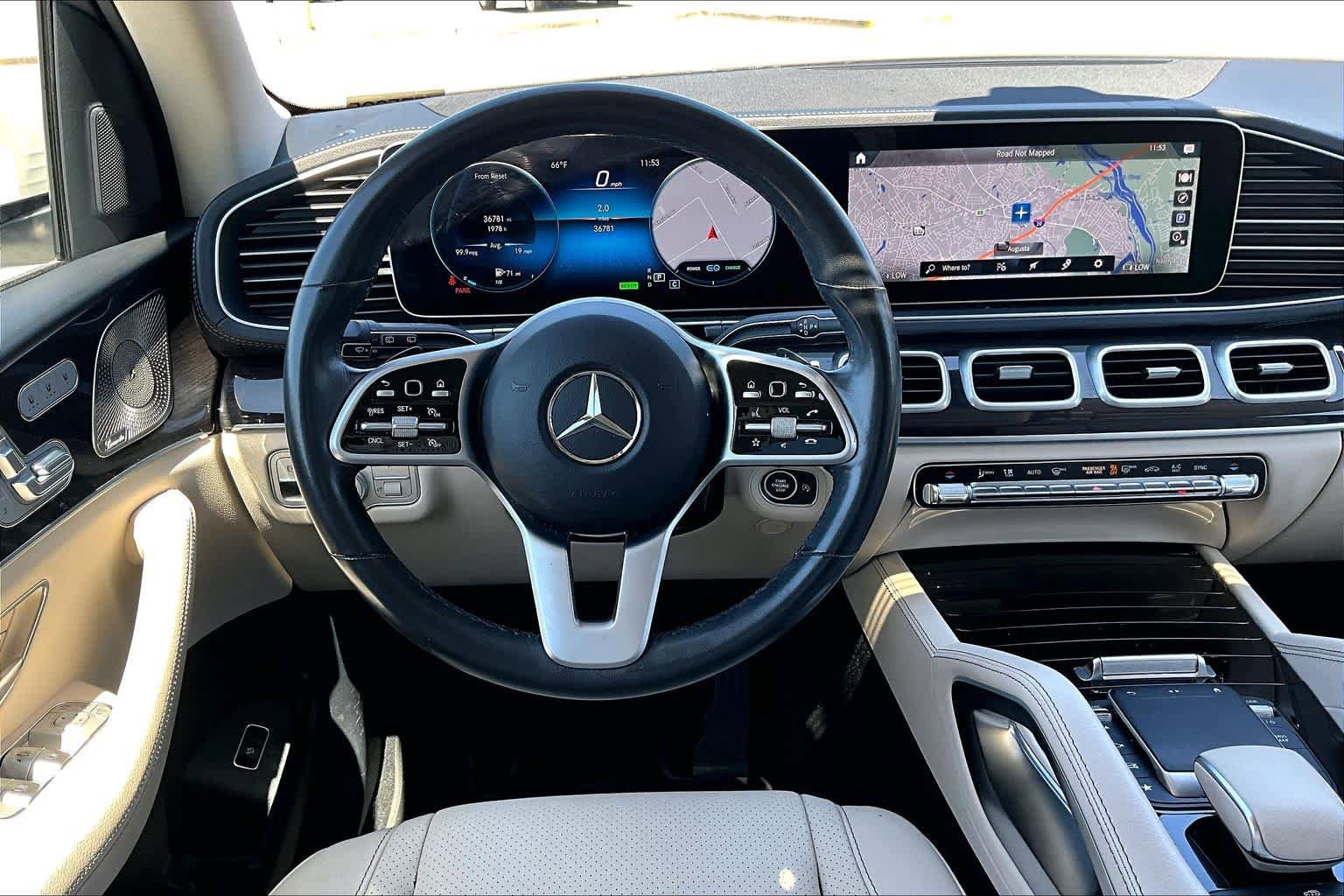 Used 2021 Mercedes-Benz GLS 450 4MATIC image 6
