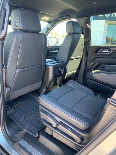 Used 2026 GMC Yukon Denali w/ LPO, Floor Liner Package AWD/4WD image 15