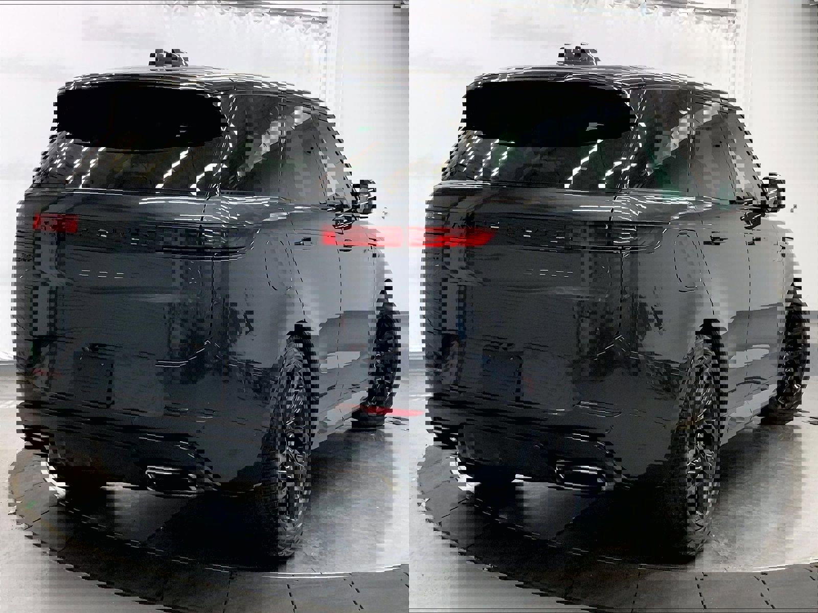 Used 2024 Land Rover Range Rover Sport Dynamic SE image 7