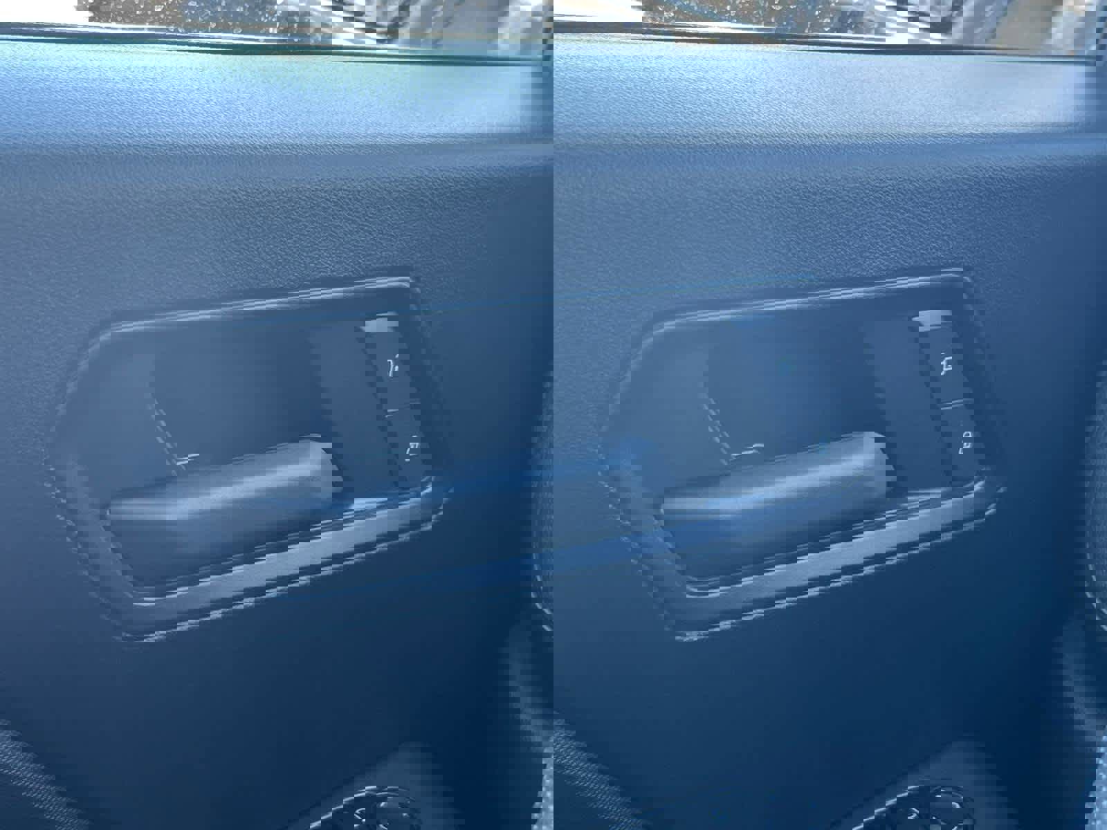 Certified 2023 Chevrolet Colorado W/T RWD image 23