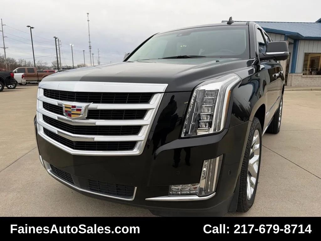 Used 2018 Cadillac Escalade Premium Luxury image 2
