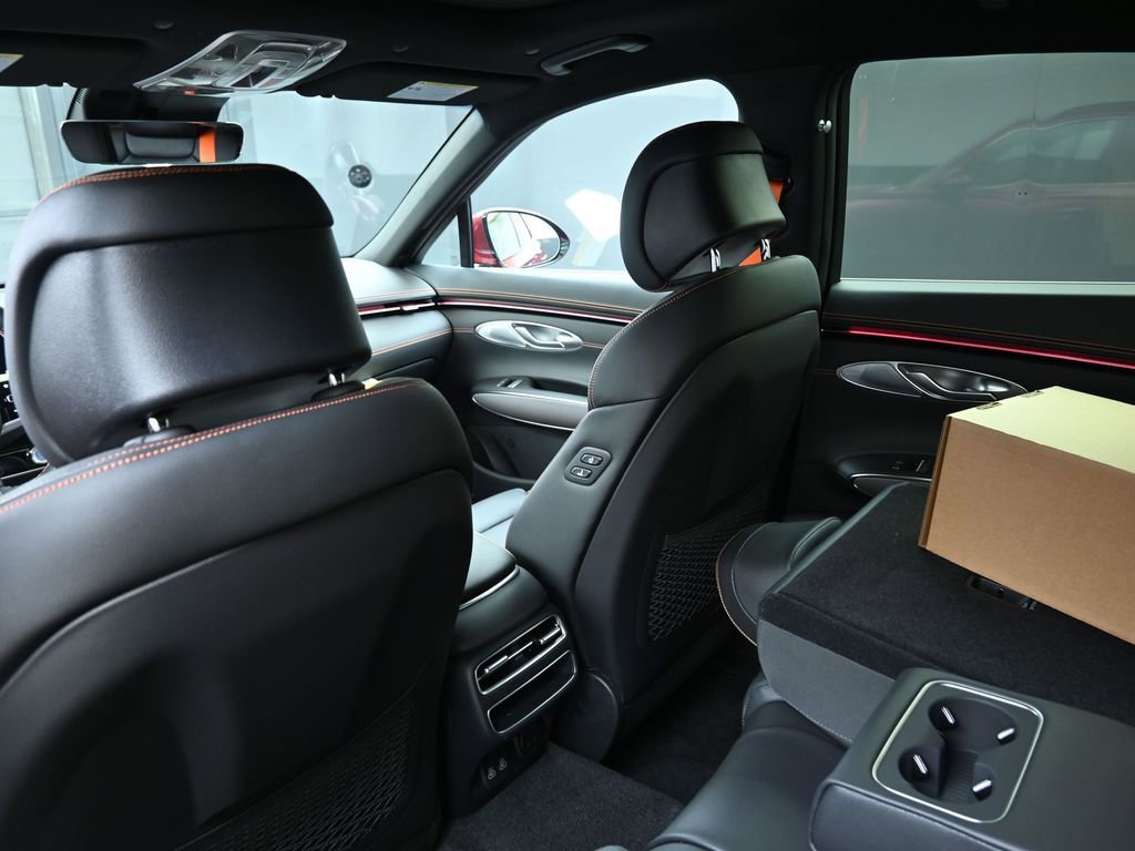 New 2026 Genesis GV70 3.5T Sport Advanced AWD/4WD image 19