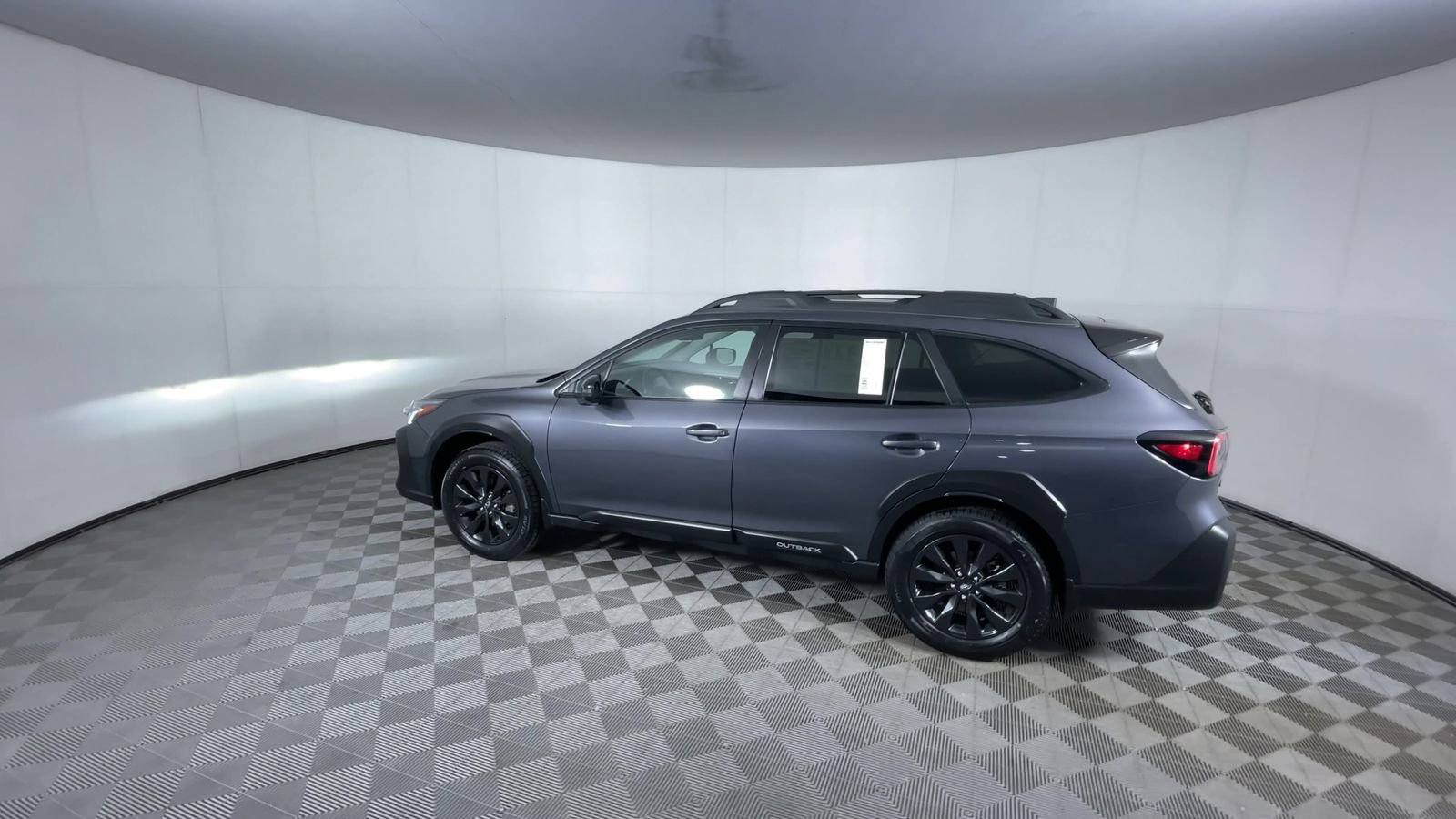Used 2024 Subaru Outback Onyx Edition XT AWD/4WD image 6