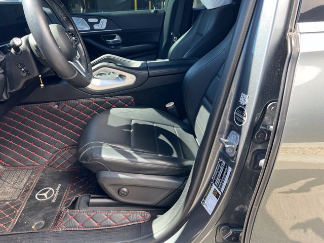 Used 2020 Mercedes-Benz GLS 450 4MATIC image 6
