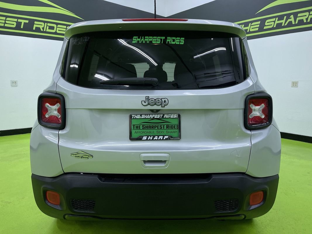 Used 2018 Jeep Renegade Latitude image 8