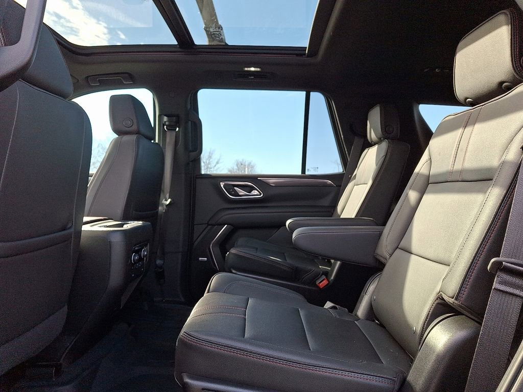 Used 2022 Chevrolet Tahoe RST w/ Sport Performance Package image 10