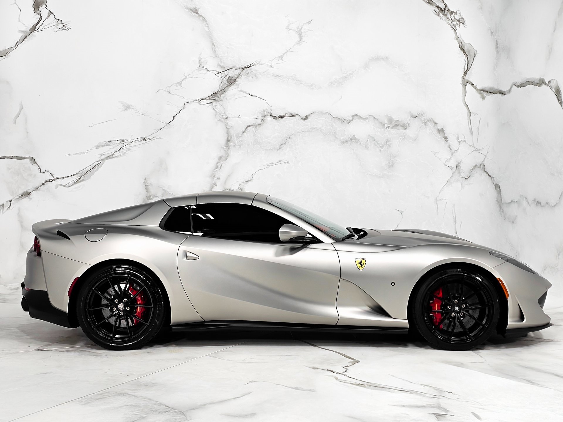 Used 2022 Ferrari 812 GTS image 6