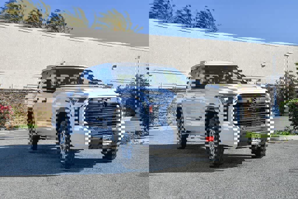 New 2025 Toyota Tundra SR5 AWD/4WD image 3