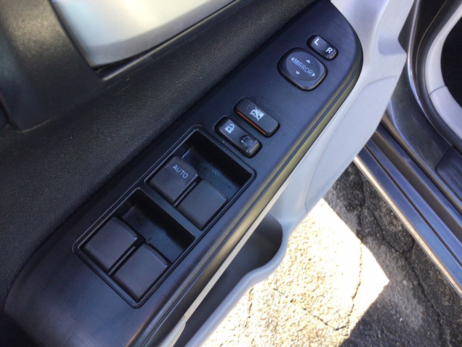 Used 2014 Toyota Camry LE image 21