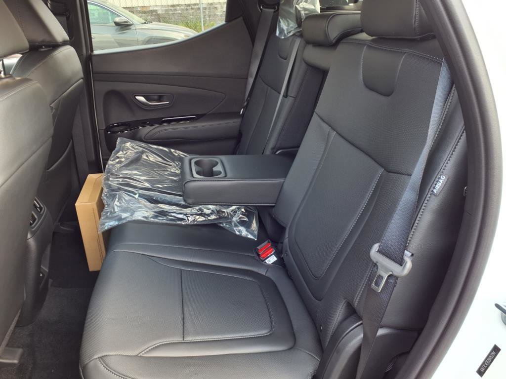 New 2025 Hyundai Santa Cruz SEL image 6