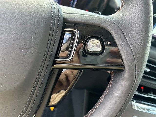 New 2025 Lincoln Aviator Reserve w/ Equipment Group 201A image 28