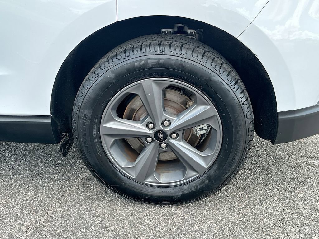 Certified 2024 Ford Edge SEL w/ Sport Appearance Package image 24