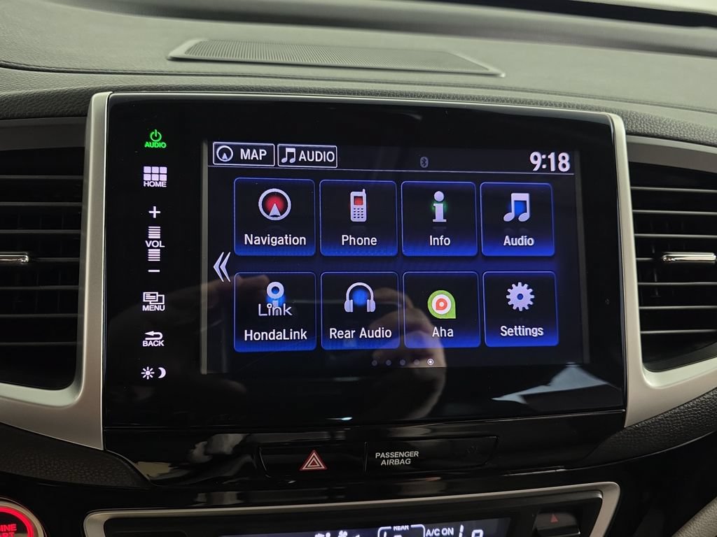 Used 2016 Honda Pilot Touring image 18