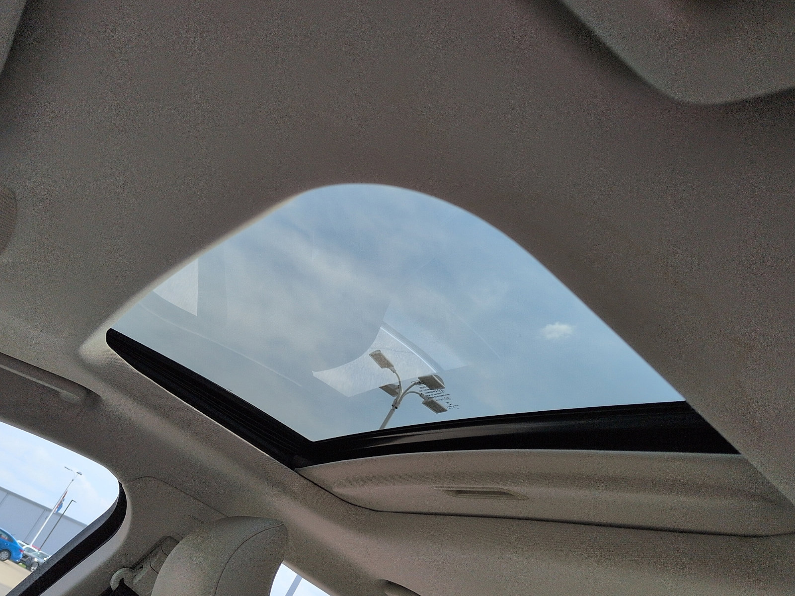 Used 2018 Ford Fusion Titanium image 10