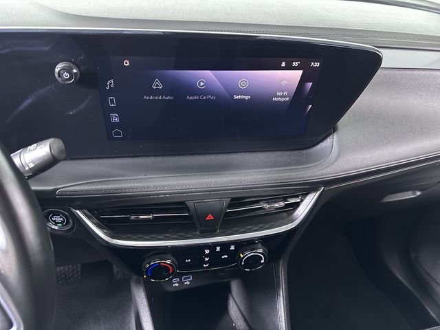 Used 2024 Buick Encore GX Sport Touring image 14